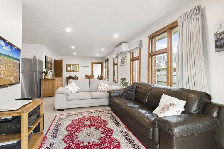 Photo of property in 297 Westminster Street, Mairehau, Christchurch, 8013