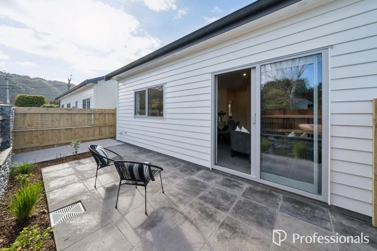 Photo of property in 56a Brentwood Street, Trentham, Upper Hutt, 5018
