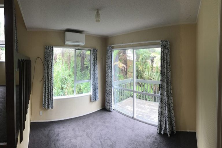 Photo of property in 3/42 Manuka Road, Glenfield, Auckland, 0629