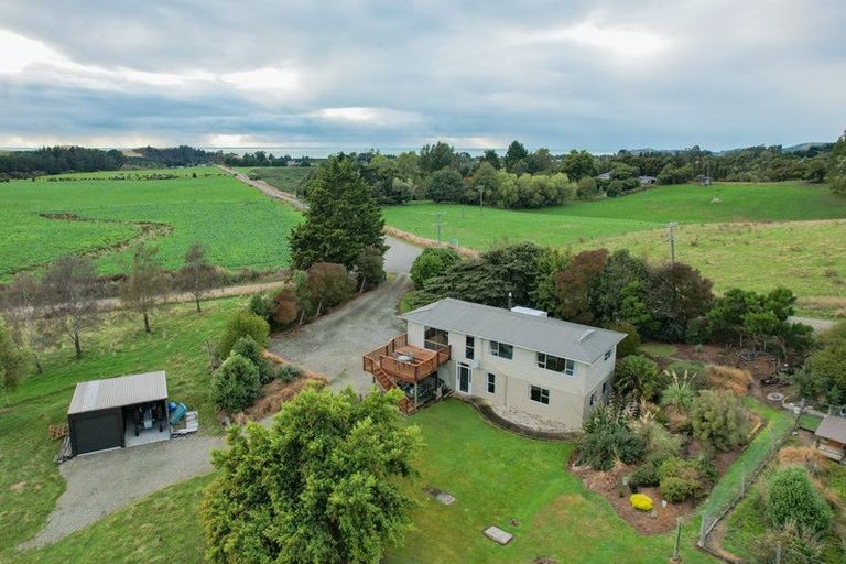 Photo of property in 1 Hollyburn Road, Hampden, 9410