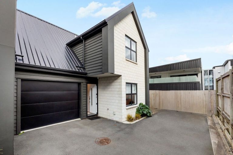 Photo of property in 27u6 Seddon Road, Frankton, Hamilton, 3204
