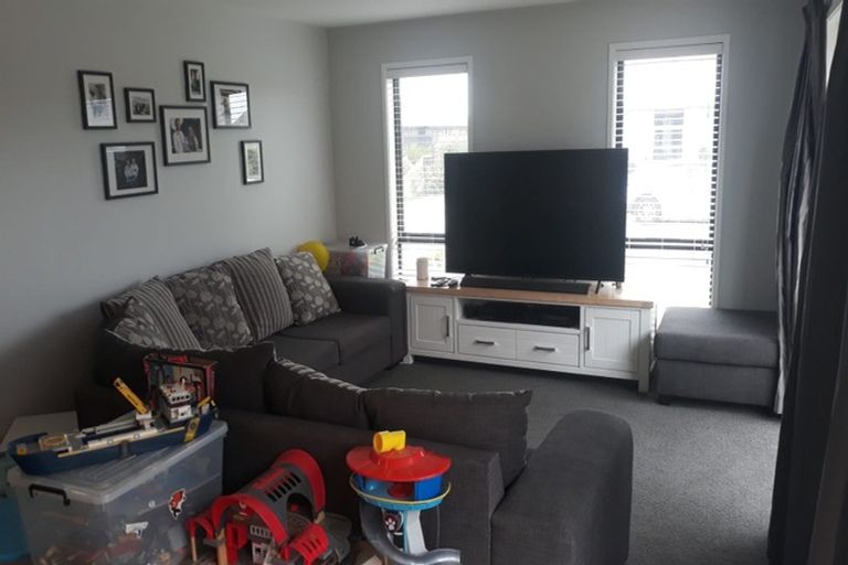 Photo of property in 22 Chert Street, Rolleston, 7614