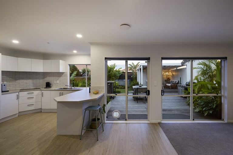 Photo of property in 22 Lotus Avenue, Mount Maunganui, 3116