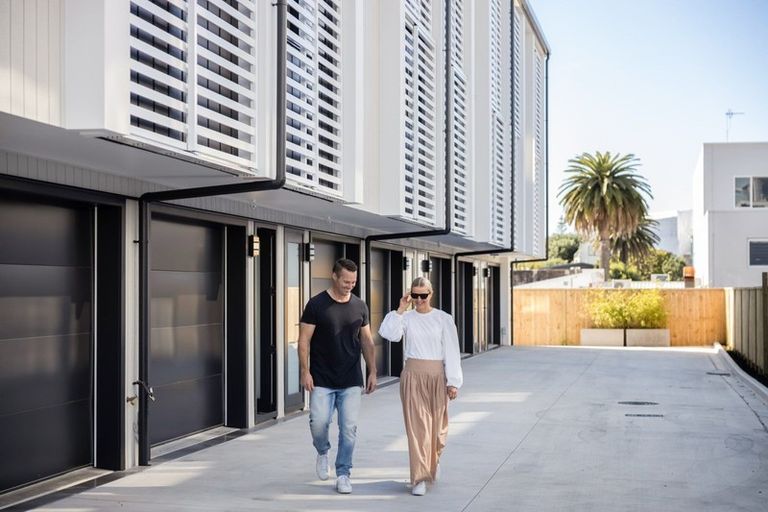 Photo of property in 3/17 Victoria Road, Mount Maunganui, 3116