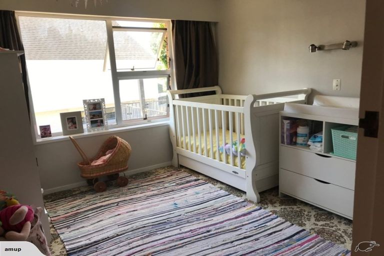 Photo of property in 53 Marellen Drive, Red Beach, 0932