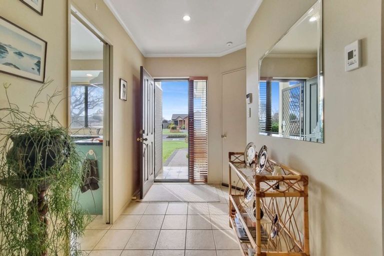 Photo of property in 20 Duggan Drive, Owhata, Rotorua, 3010