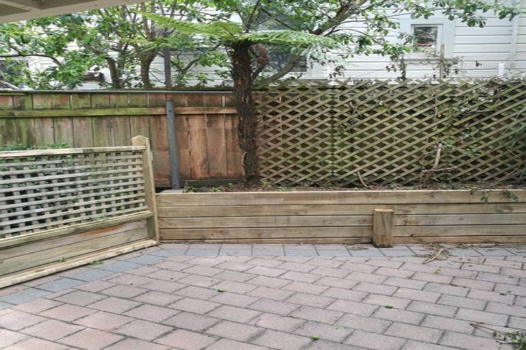 Photo of property in Colombo St Apartments, 17/10 Colombo Street, Newtown, Wellington, 6021