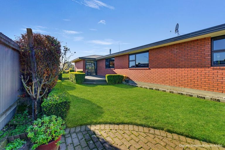 Photo of property in 13 Saint Leonards Road, Temuka, 7920