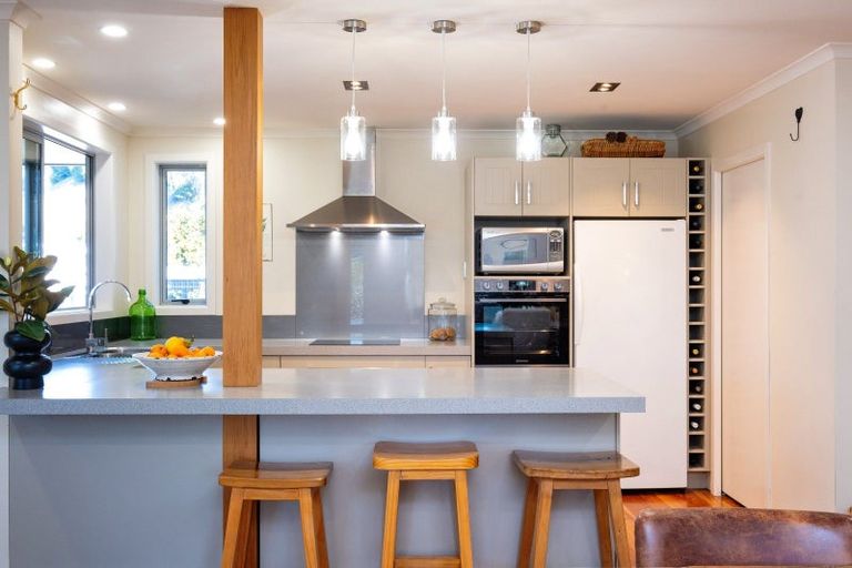 Photo of property in 2 Birdwood Street, Taradale, Napier, 4112