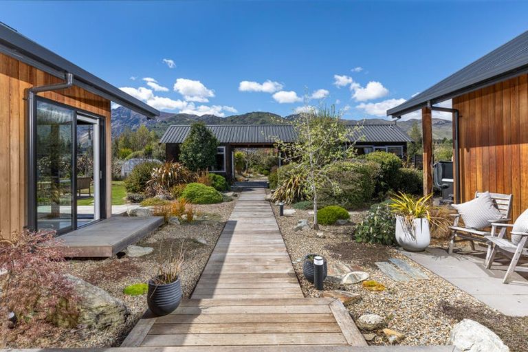 Photo of property in 5 Loach Road, Hawea Flat, Wanaka, 9382