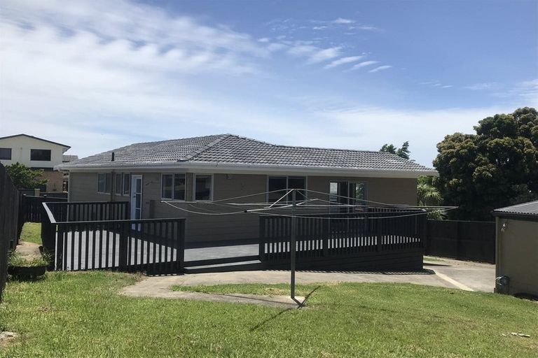 Photo of property in 7 Caringbah Drive, Papatoetoe, Auckland, 2025