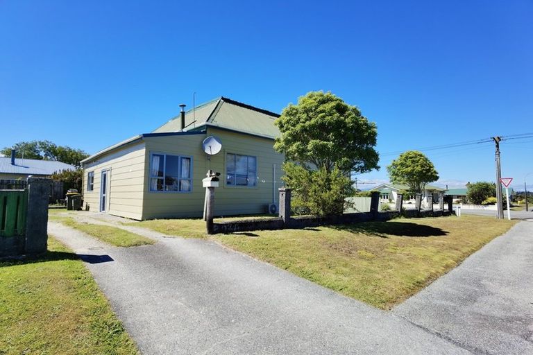 Photo of property in 202 Hampden Street, Hokitika, 7810