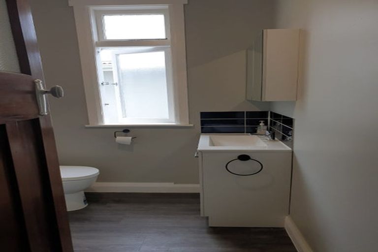 Photo of property in 52 Devonshire Road, Miramar, Wellington, 6022