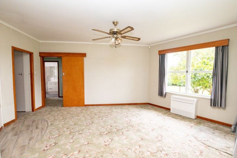 Photo of property in 63 Pipiroa Road, Ngatea, 3503