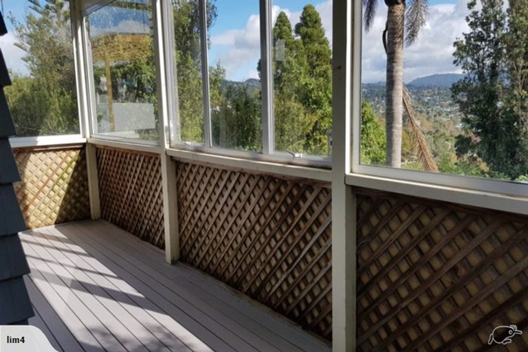 Photo of property in 39 Pleasant Road, Glen Eden, Auckland, 0602