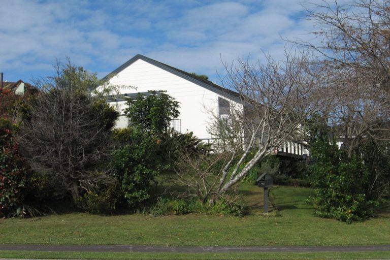 Photo of property in 86 James Cook Drive, Welcome Bay, Tauranga, 3112