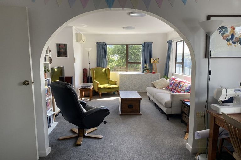 Photo of property in 67f1 Hector Street, Seatoun, Wellington, 6022