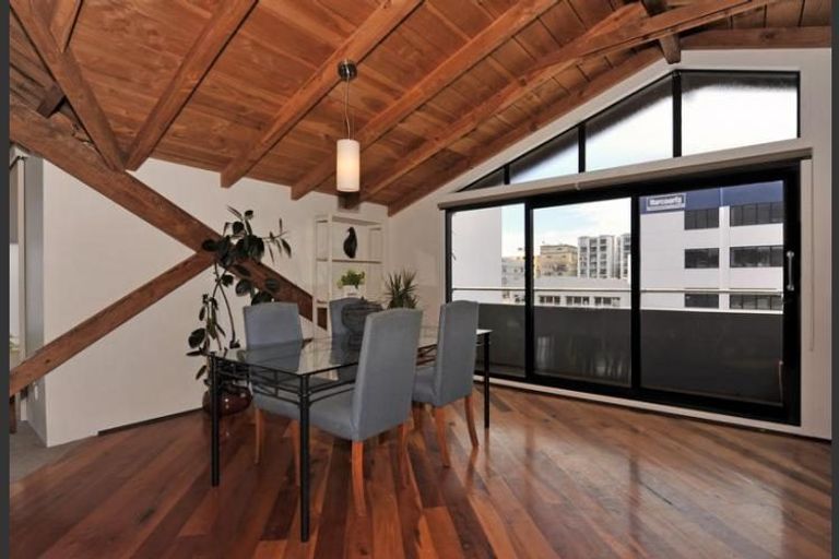 Photo of property in 59u7 Cambridge Terrace, Te Aro, Wellington, 6011