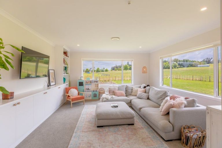 Photo of property in 96 Lindsay Road, Waipukurau, 4283