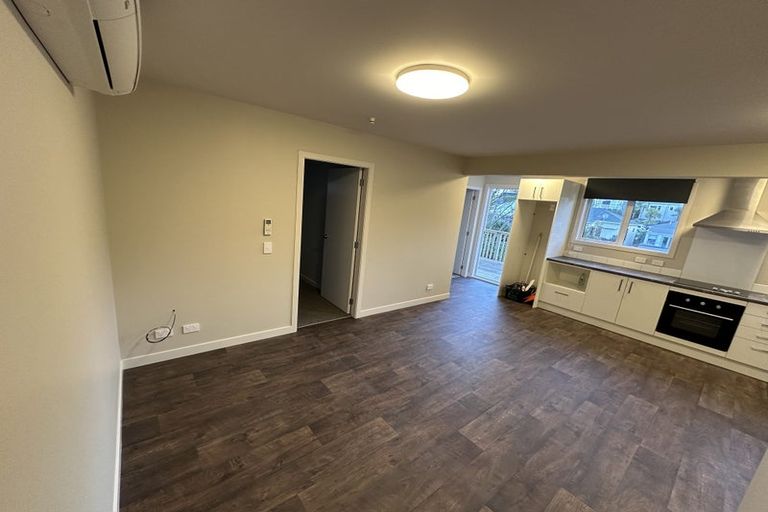 Photo of property in 7 Murray Street, Island Bay, Wellington, 6023