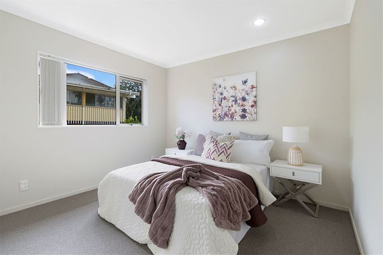 Photo of property in 14a Pooks Road, Ranui, Auckland, 0612