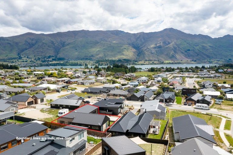 Photo of property in 42b Farrant Drive, Wanaka, 9305