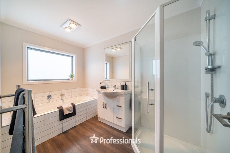 Photo of property in 84 Farmer Crescent, Taita, Lower Hutt, 5011