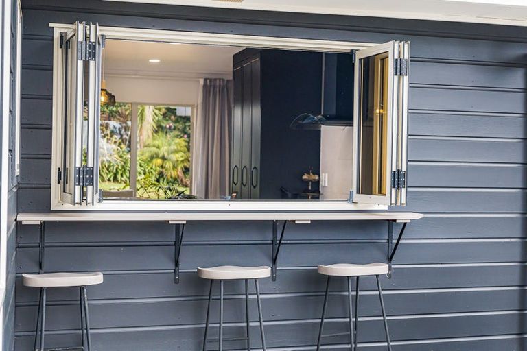 Photo of property in 6/199 Birdwood Road, Massey, Auckland, 0614