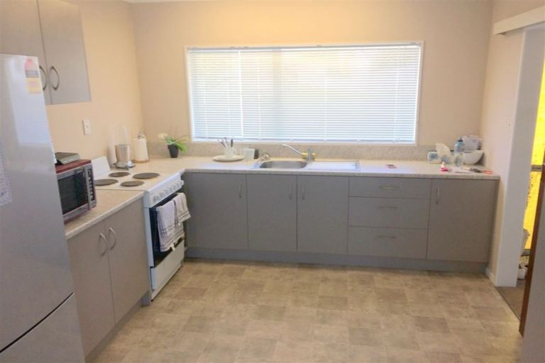 Photo of property in 5 Jonathon Street, Brookfield, Tauranga, 3110