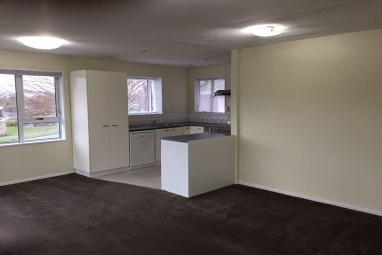 Photo of property in 8 Hoon Hay Road, Hoon Hay, Christchurch, 8025