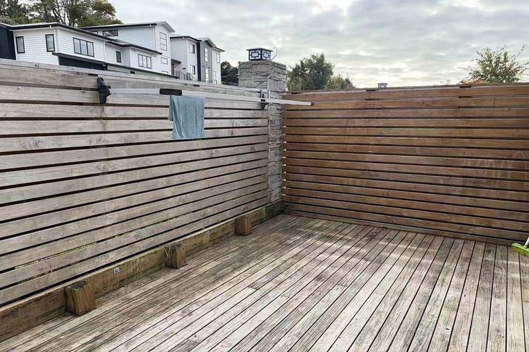 Photo of property in 219a Gills Road, Albany Heights, Auckland, 0632