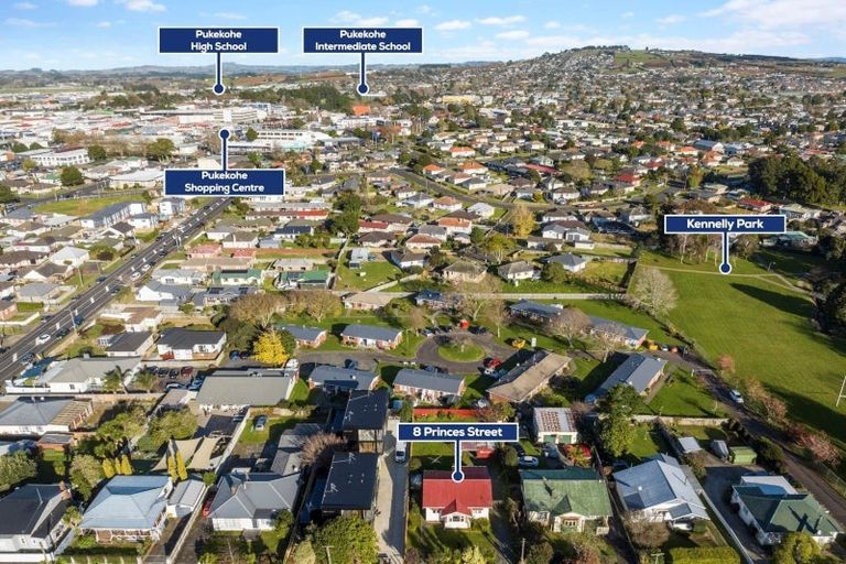 Photo of property in 8 Princes Street, Pukekohe, 2120