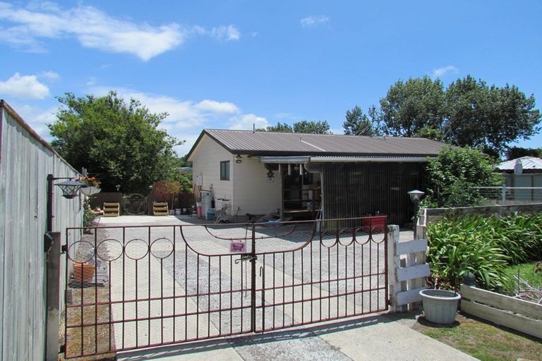 Photo of property in 14b Seddon Street, Te Puke, 3119