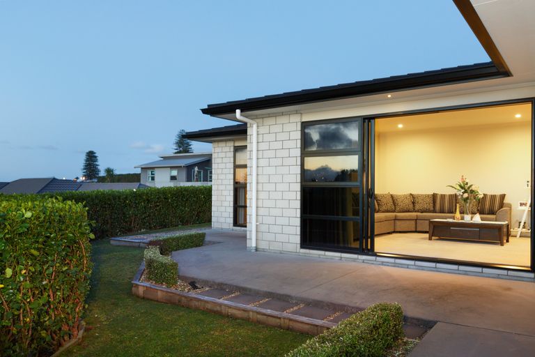 Photo of property in 1 Lochay Place, Pyes Pa, Tauranga, 3112