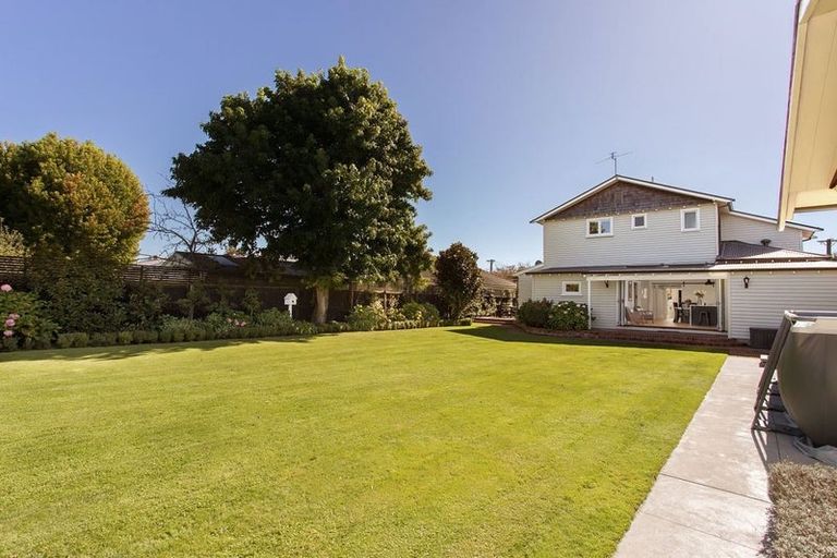 Photo of property in 112 Knowles Street, St Albans, Christchurch, 8052