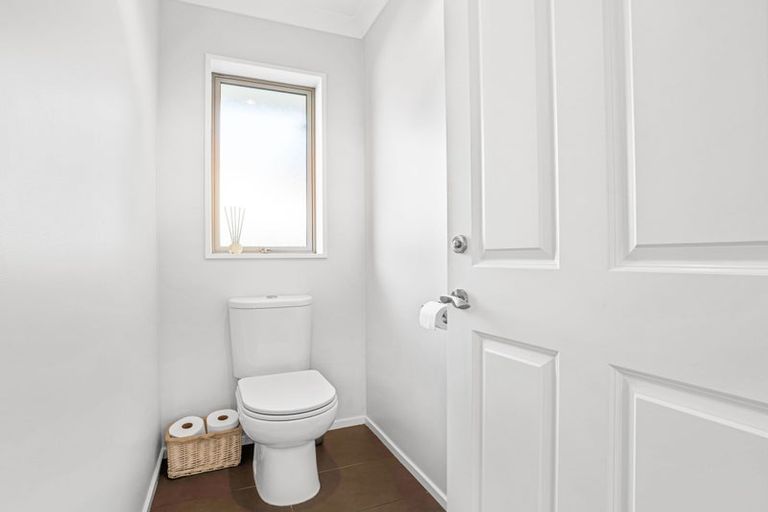 Photo of property in 26 Henley Close, Rolleston, 7614