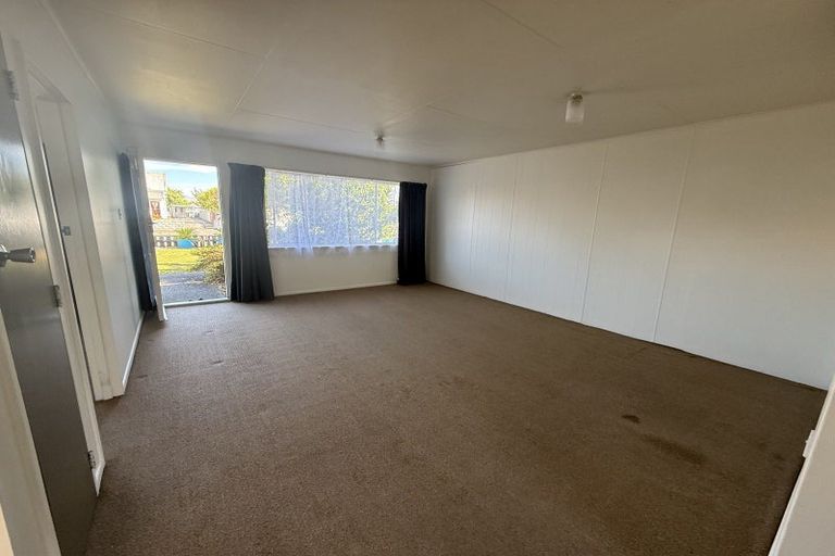 Photo of property in 3/299 Ruahine Street, Terrace End, Palmerston North, 4410