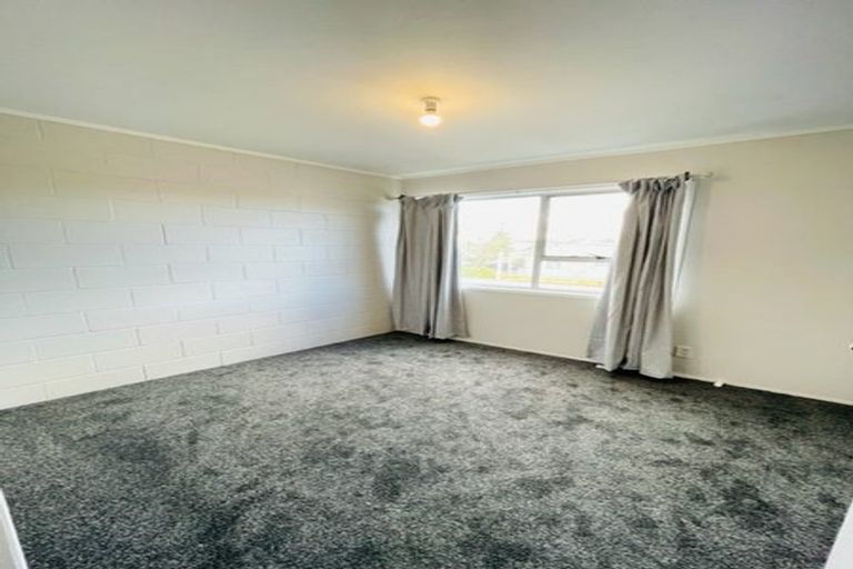 Photo of property in 1 Bendale Place, Papatoetoe, Auckland, 2025