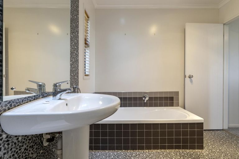 Photo of property in 88 Kahotea Drive, Motuoapa, Turangi, 3382