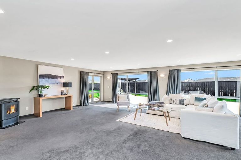 Photo of property in 7 Manor Drive, Rolleston, 7614