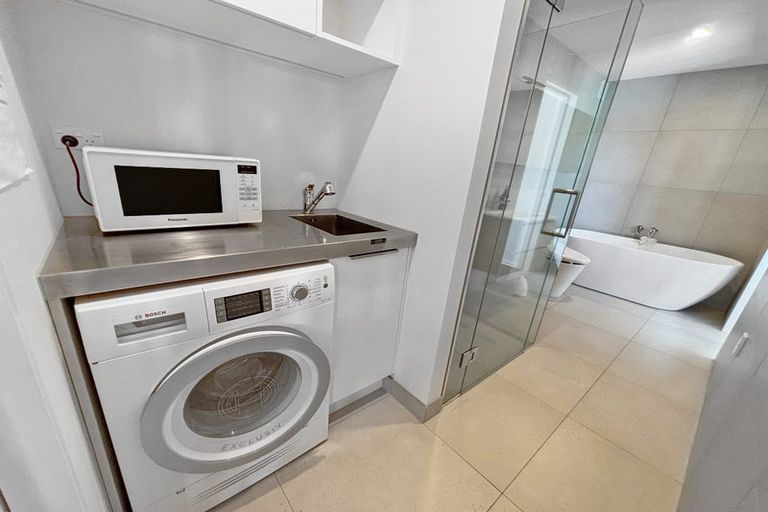 Photo of property in 1f Herbert Street, Hauraki, Auckland, 0622