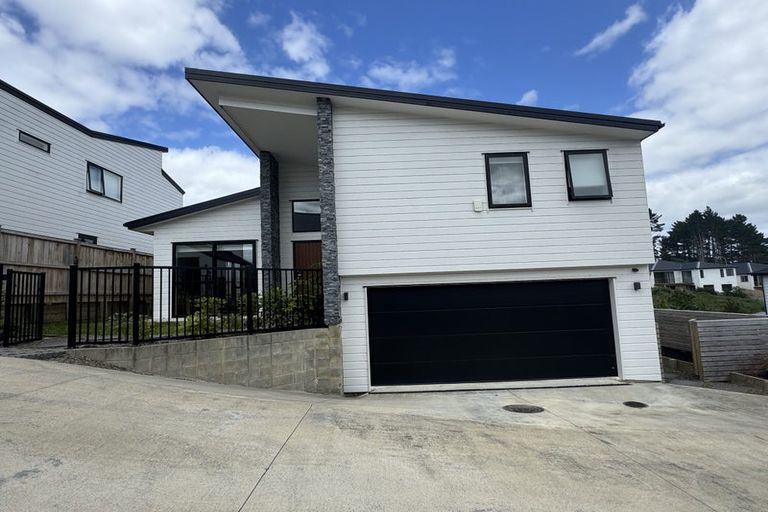 Photo of property in 34a Maraeariki Avenue, Orewa, 0931