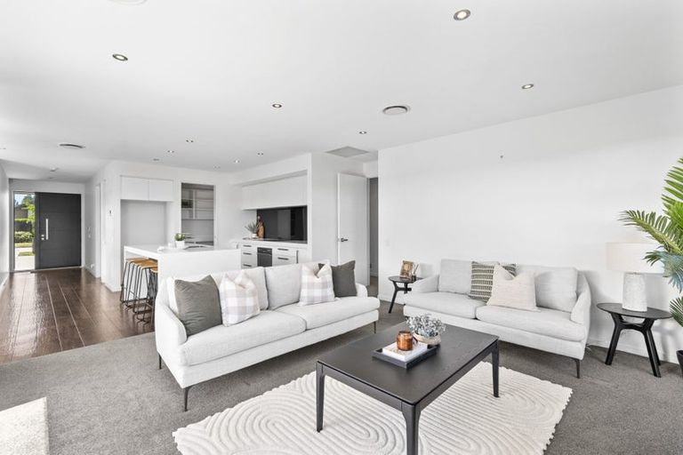 Photo of property in 27 Taiore Crescent, Marshland, Christchurch, 8083