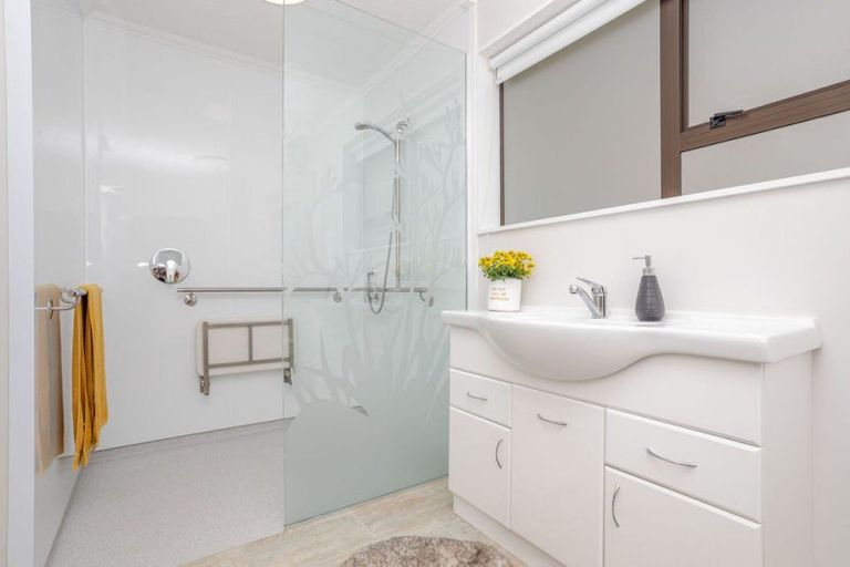 Photo of property in 1 Dawson Street, Dannevirke, 4930