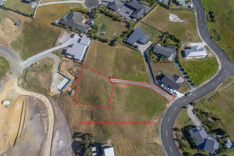 Photo of property in 24 Midgard Road, Coopers Beach, 0420