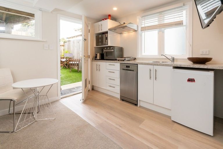 Photo of property in 143 Hataitai Road, Hataitai, Wellington, 6021