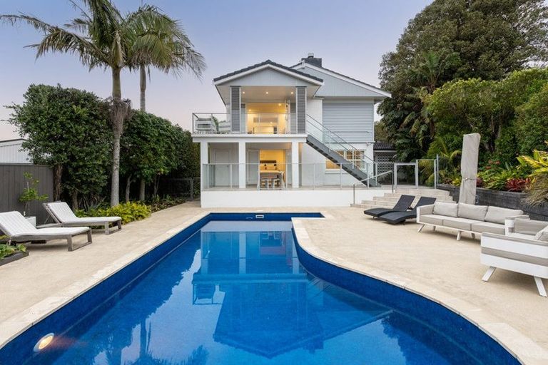 Photo of property in 107 East Coast Road, Castor Bay, Auckland, 0620