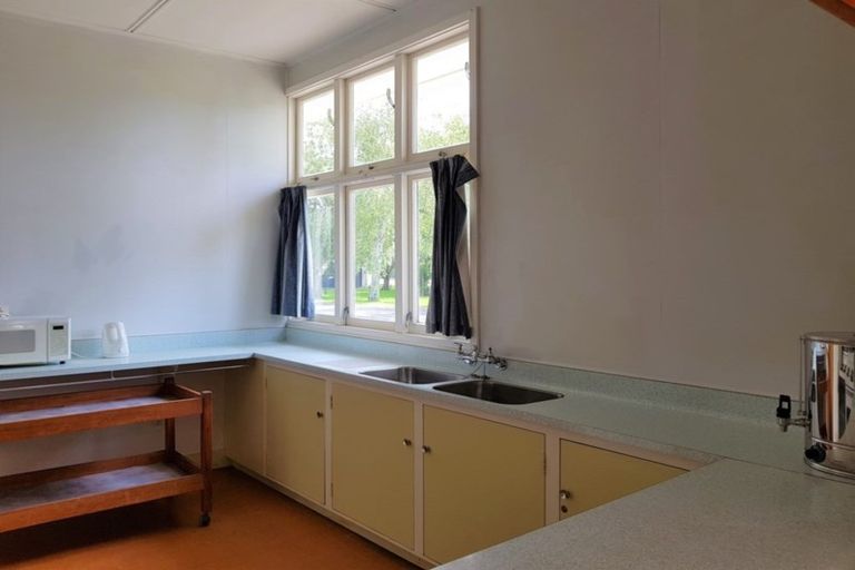 Photo of property in 8 Marine Parade, Wairoa, 4108