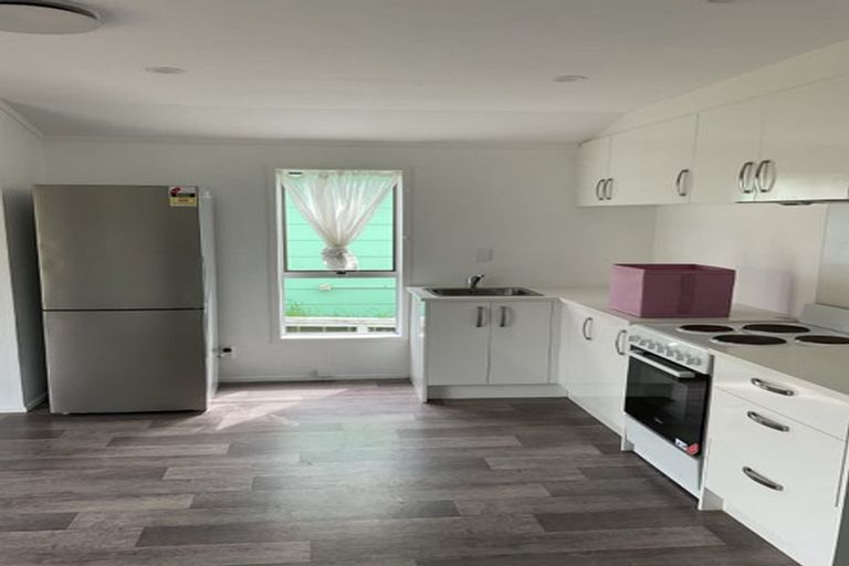 Photo of property in 1/5 Merriefield Avenue, Forrest Hill, Auckland, 0620