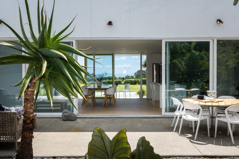 Photo of property in 55 Tuki Tuki Hills Road, Haumoana, 4180